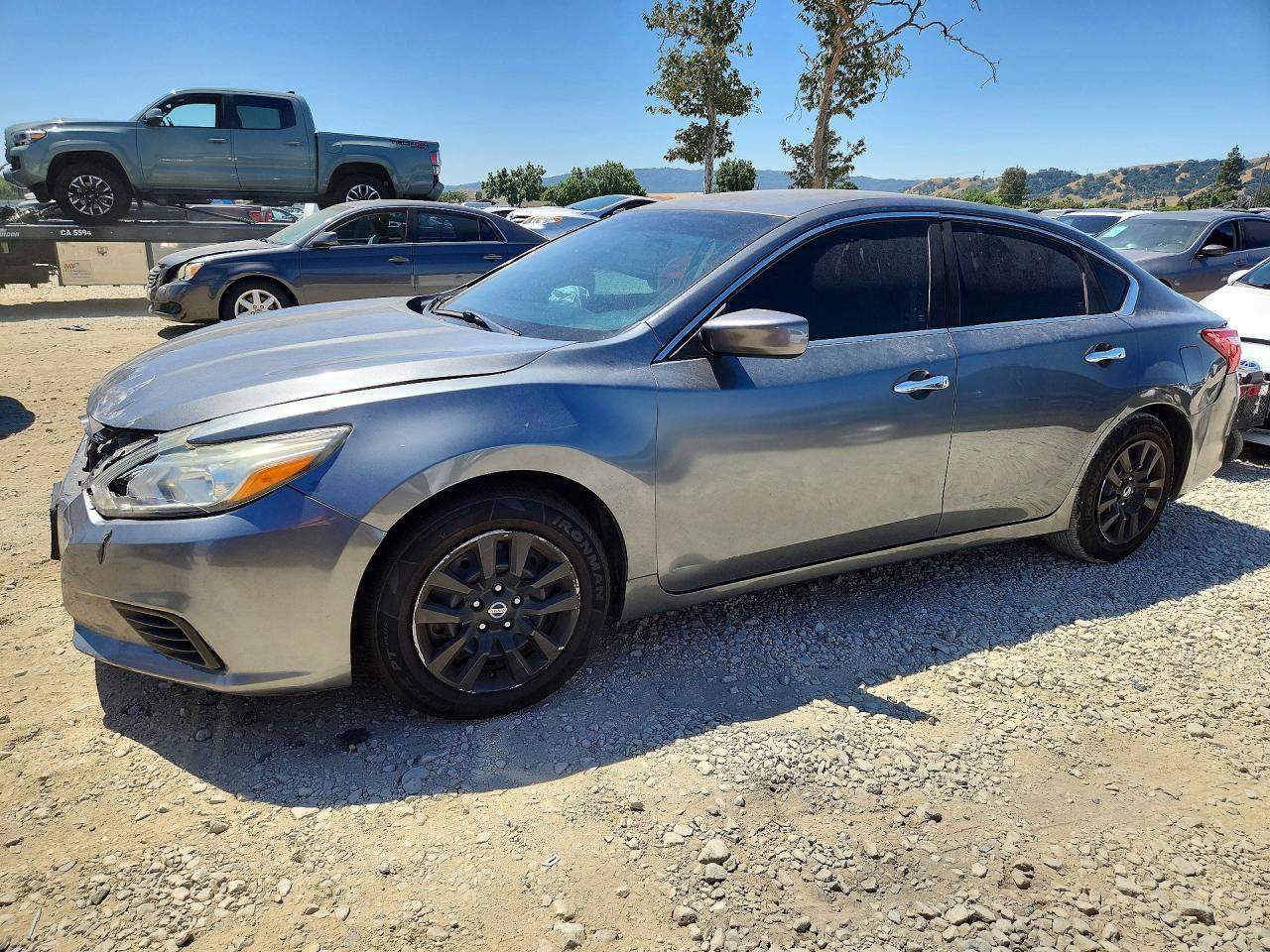 2017 NISSAN ALTIMA