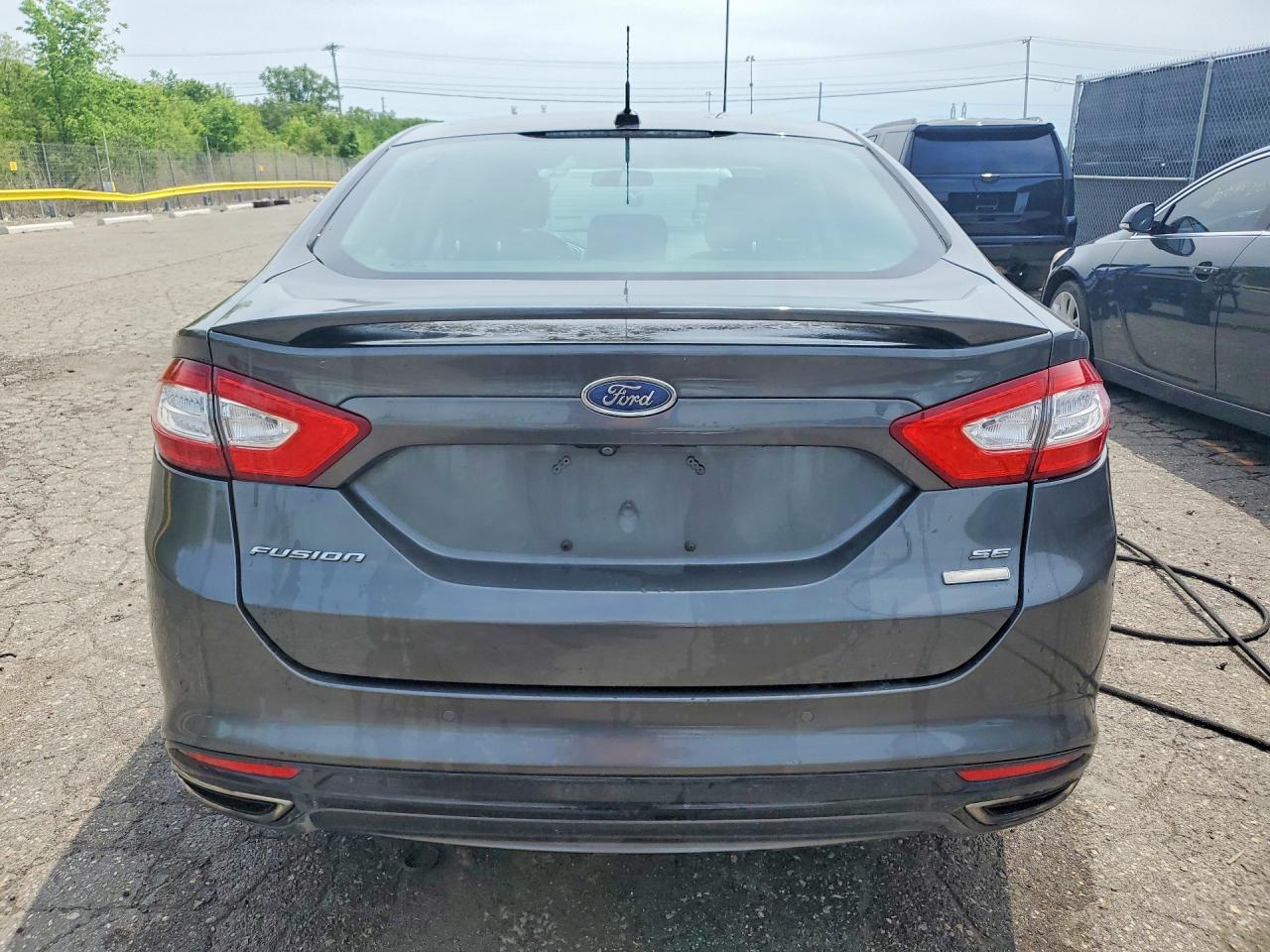 2016 FORD FUSION