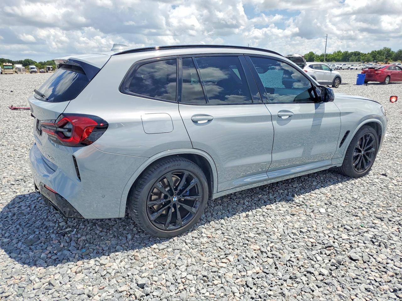2022 BMW X3