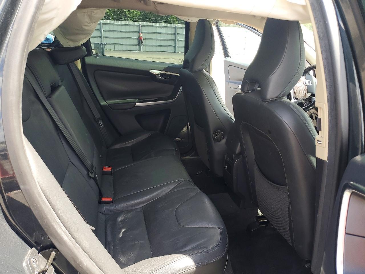 2013 VOLVO XC60