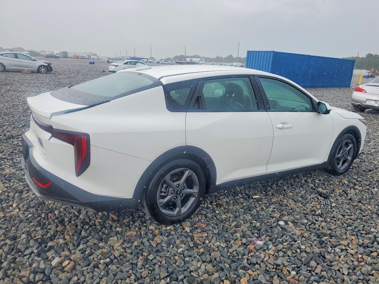 2025 KIA K4