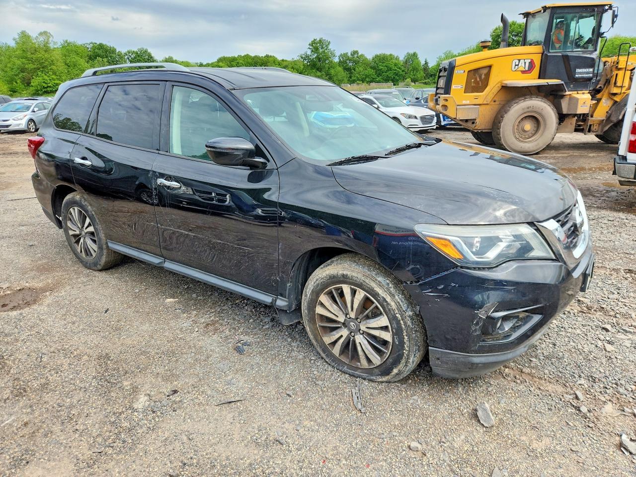 2018 NISSAN PATHFINDER
