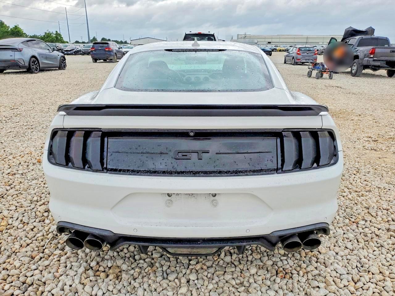 2020 FORD MUSTANG