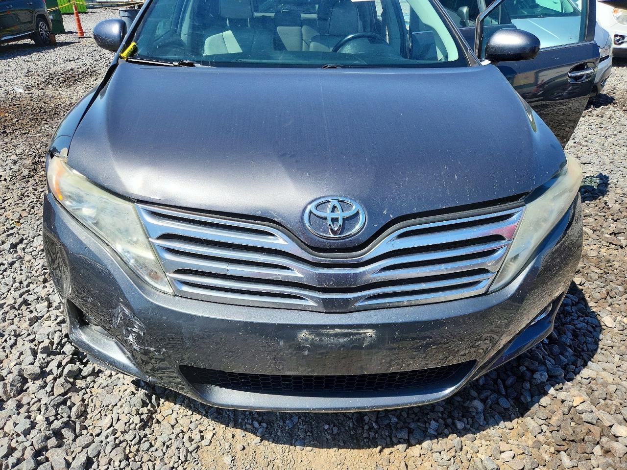 2011 TOYOTA VENZA