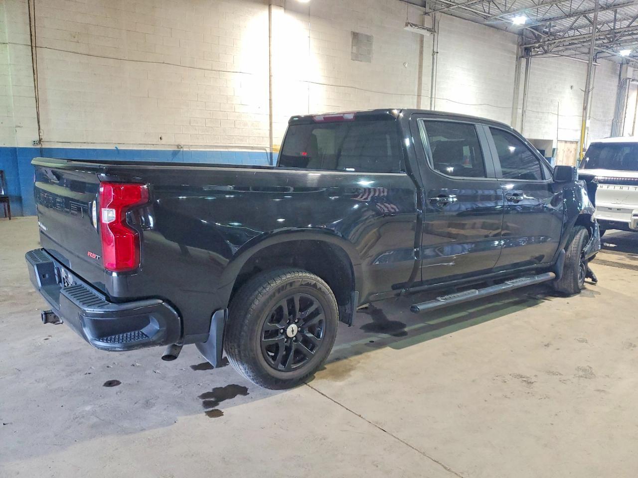 2021 CHEVROLET Silverado