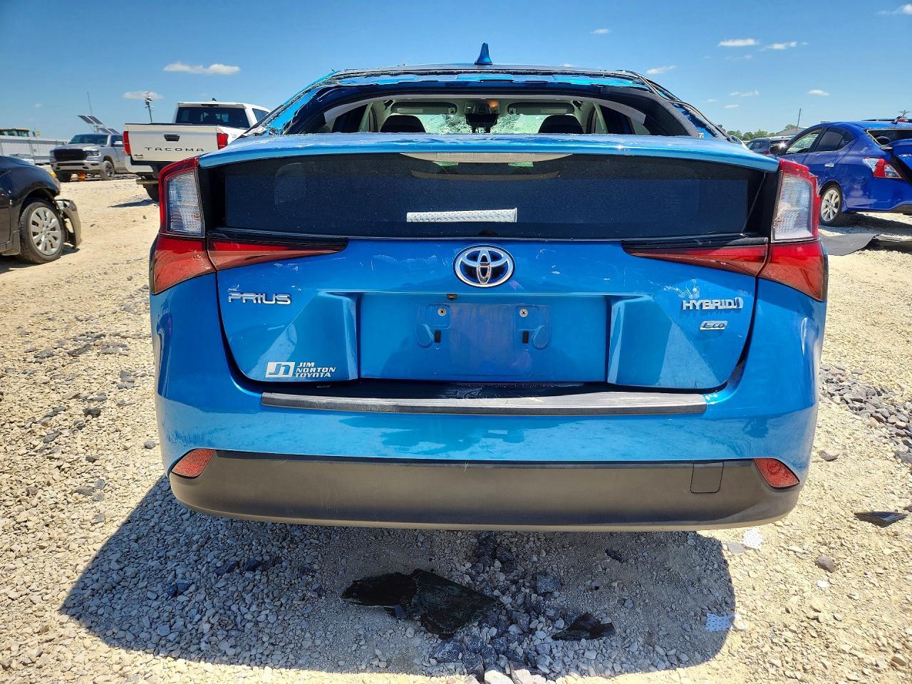 2022 TOYOTA PRIUS
