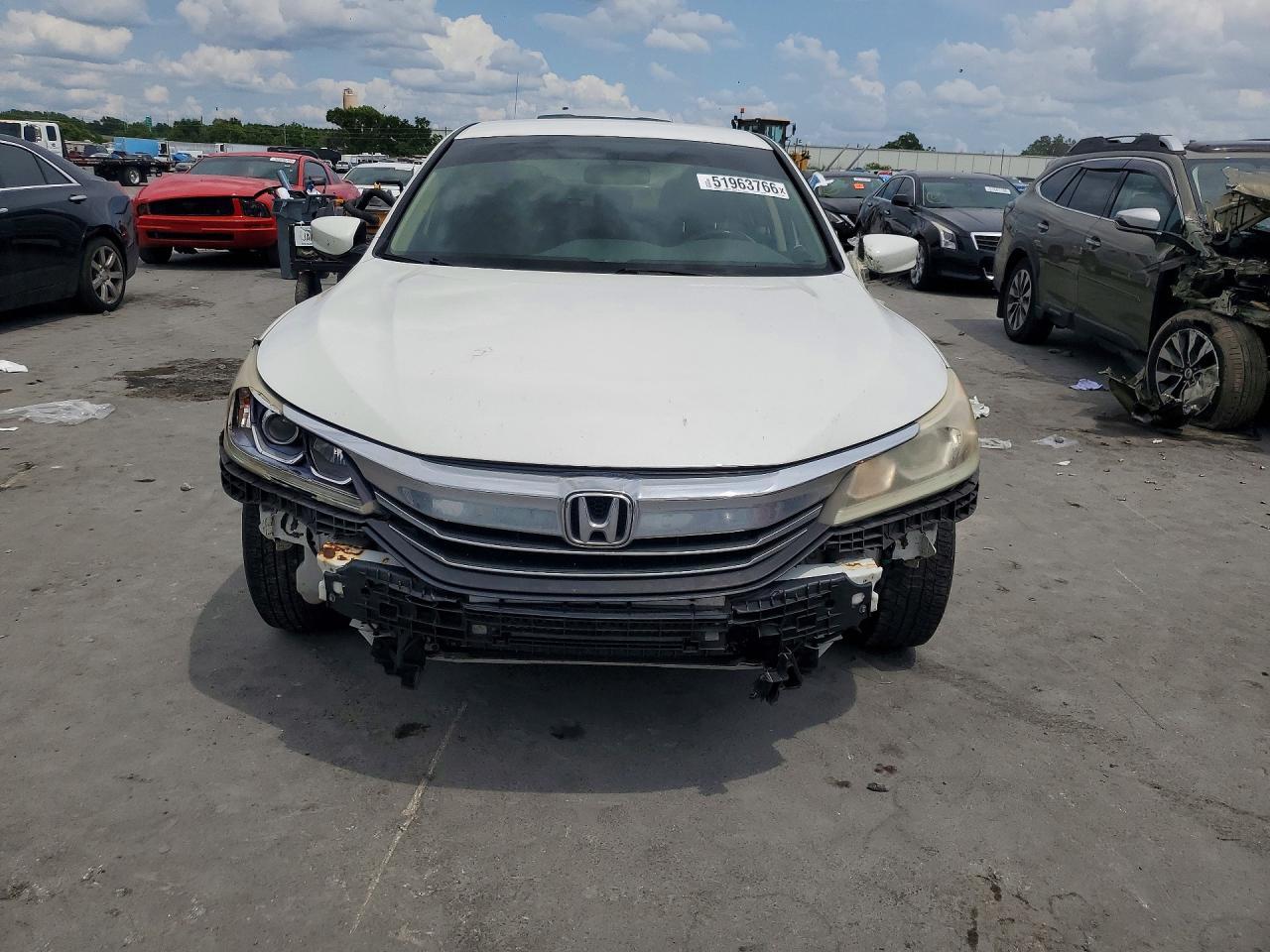 2017 HONDA ACCORD