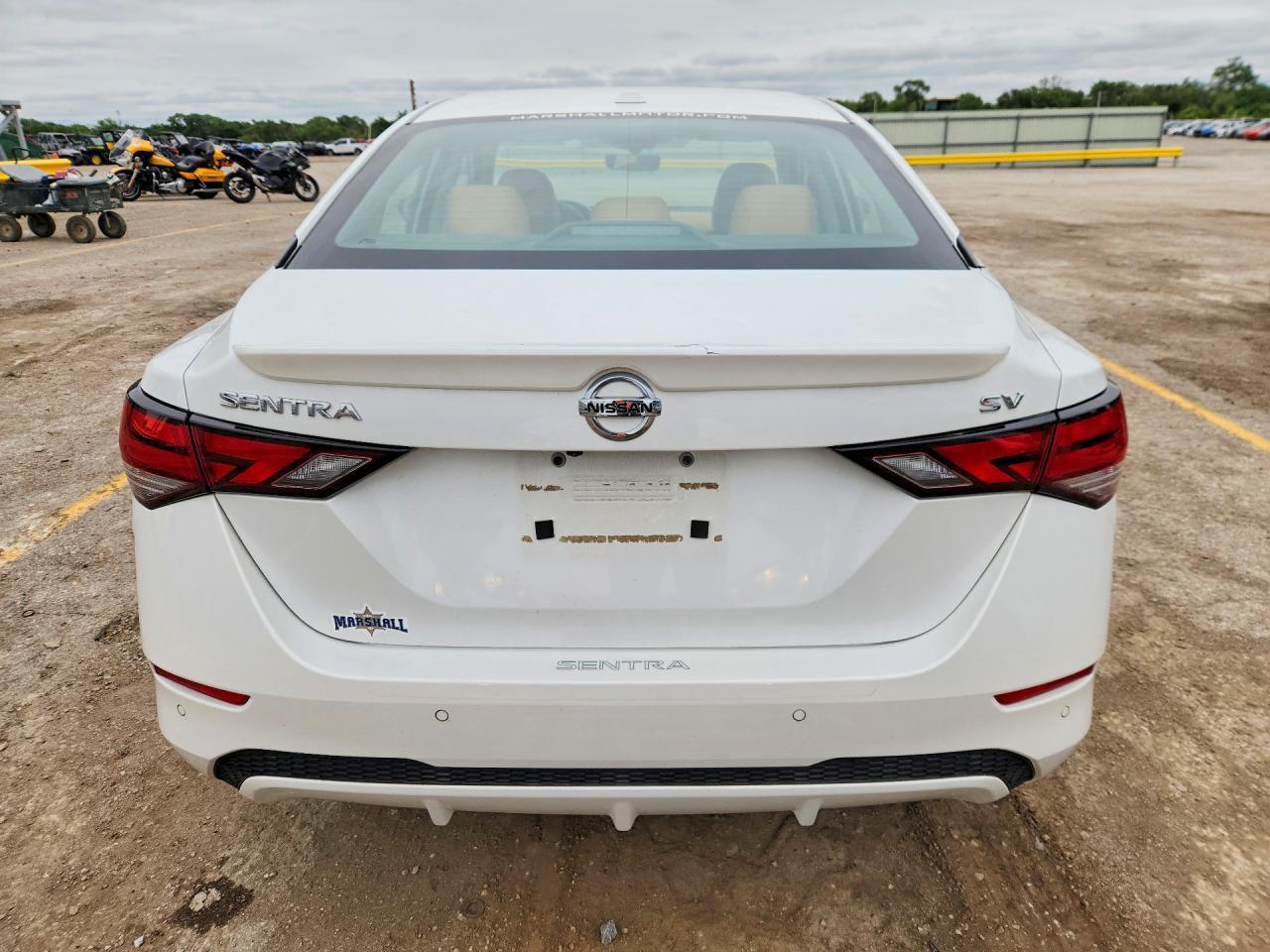2021 NISSAN SENTRA