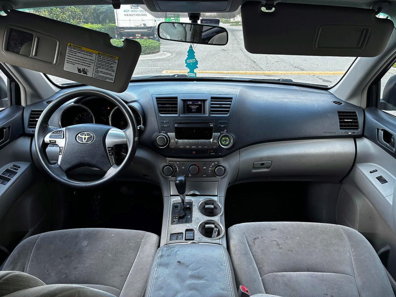 2011 TOYOTA HIGHLANDER