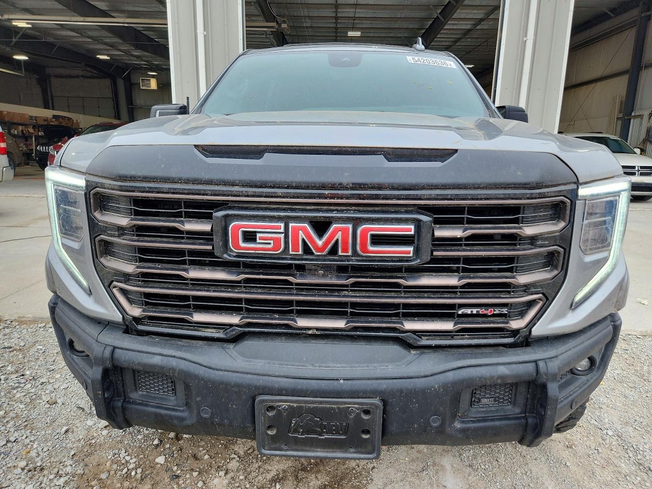 2023 GMC Sierra