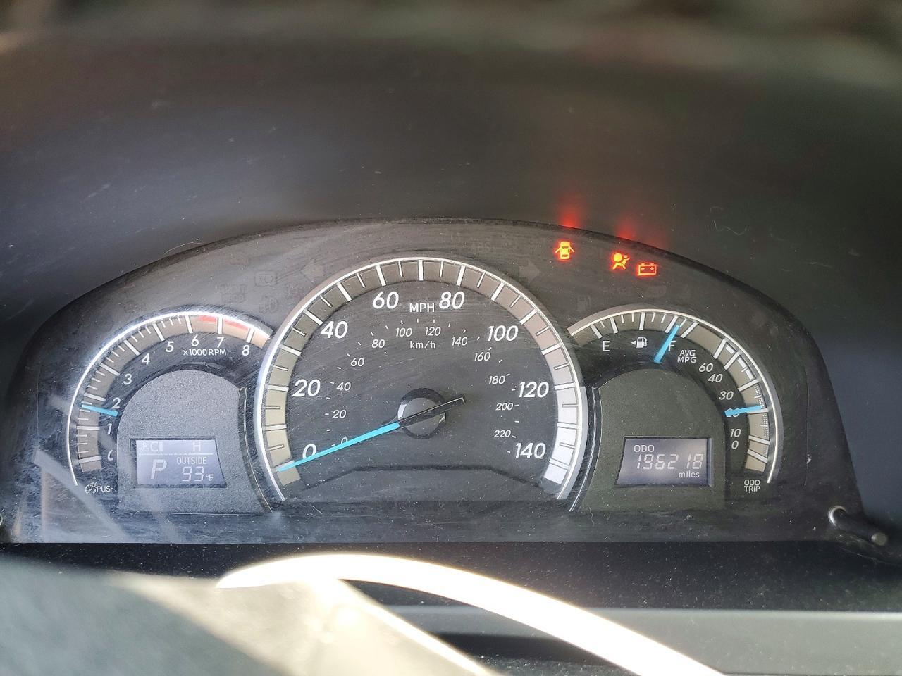 2014 TOYOTA CAMRY