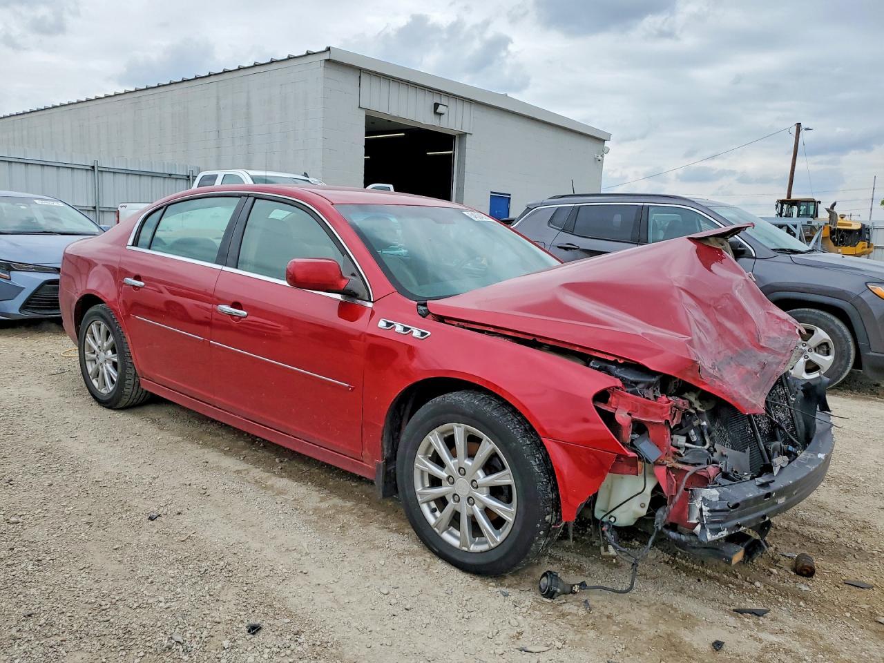 2010 BUICK Lucerne