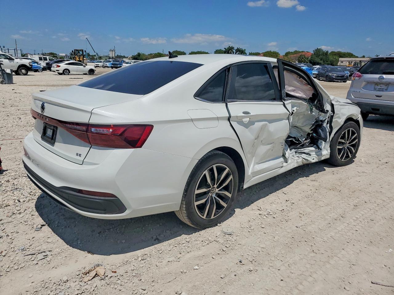 2025 VOLKSWAGEN JETTA