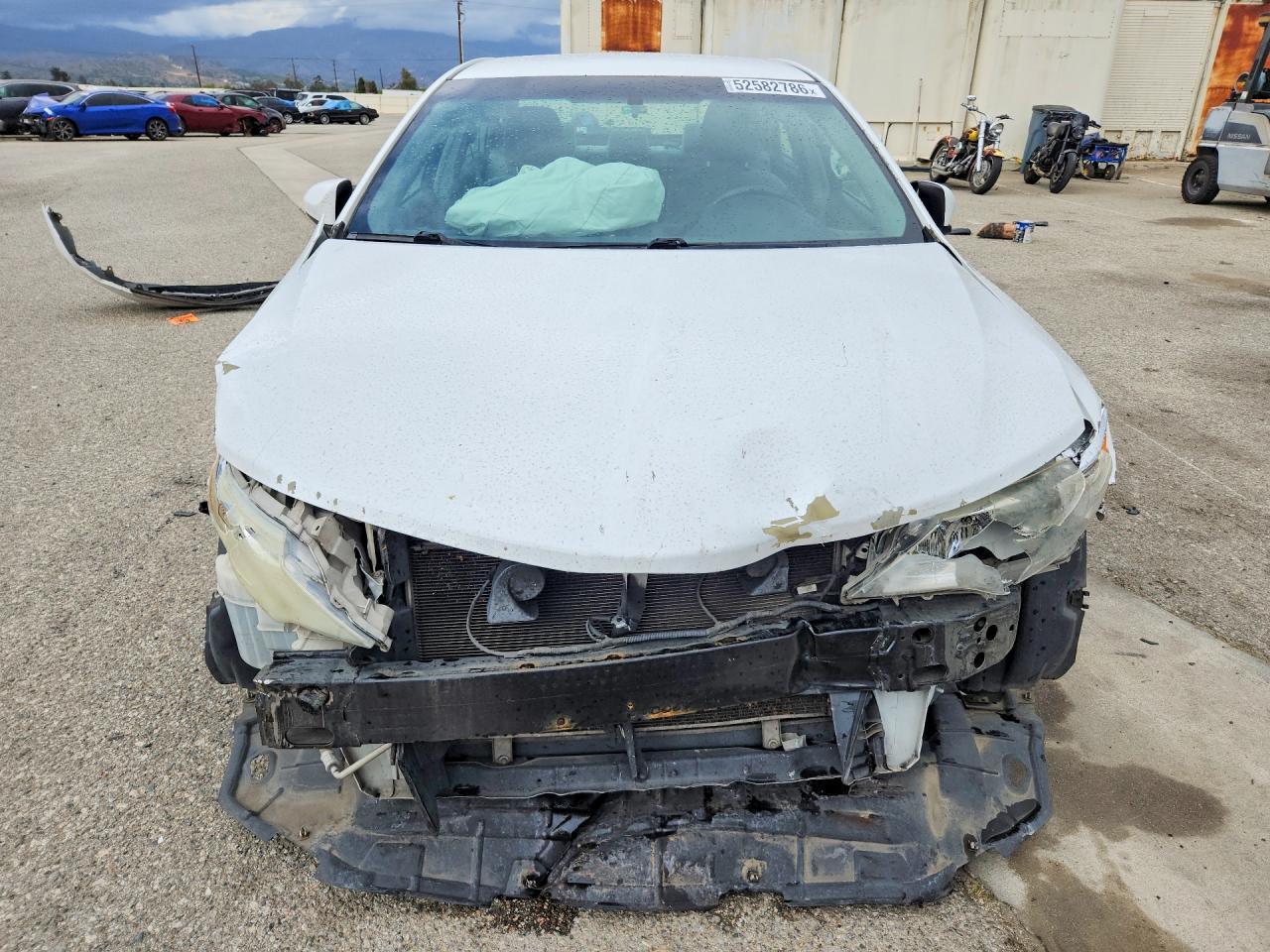 2014 TOYOTA CAMRY