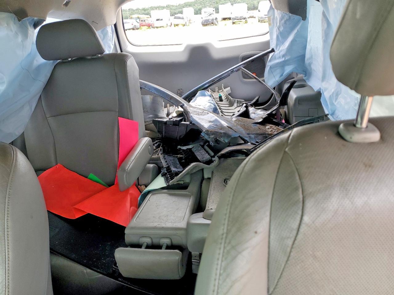 2011 TOYOTA Highlander Hybrid