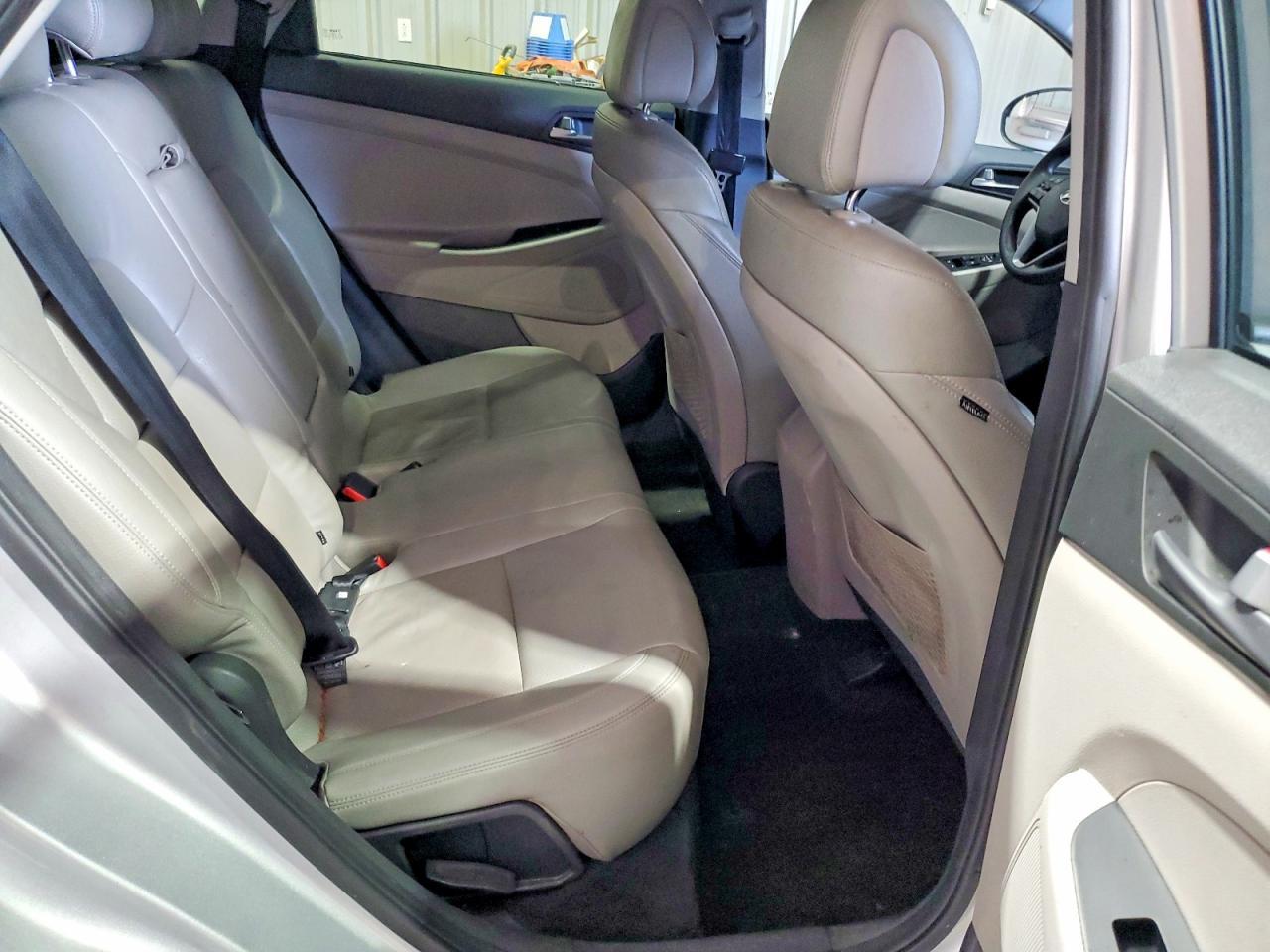 2017 HYUNDAI TUCSON