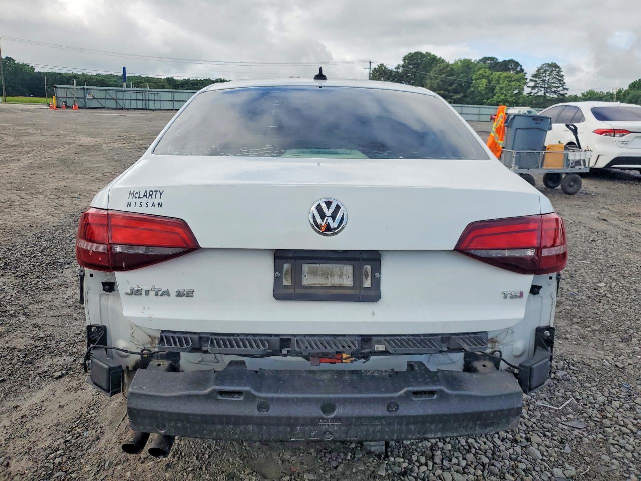 2017 VOLKSWAGEN JETTA