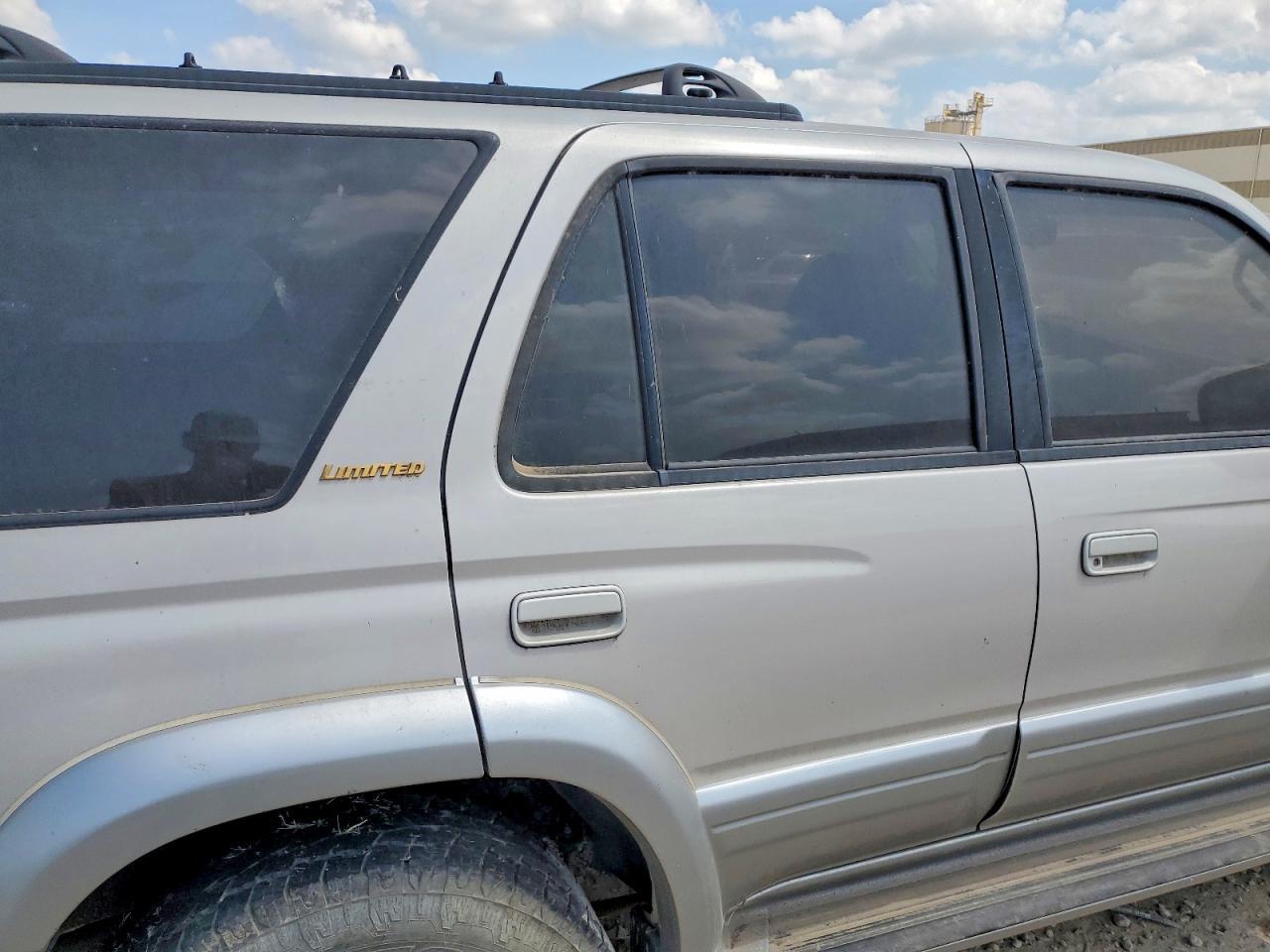 1999 TOYOTA 4Runner
