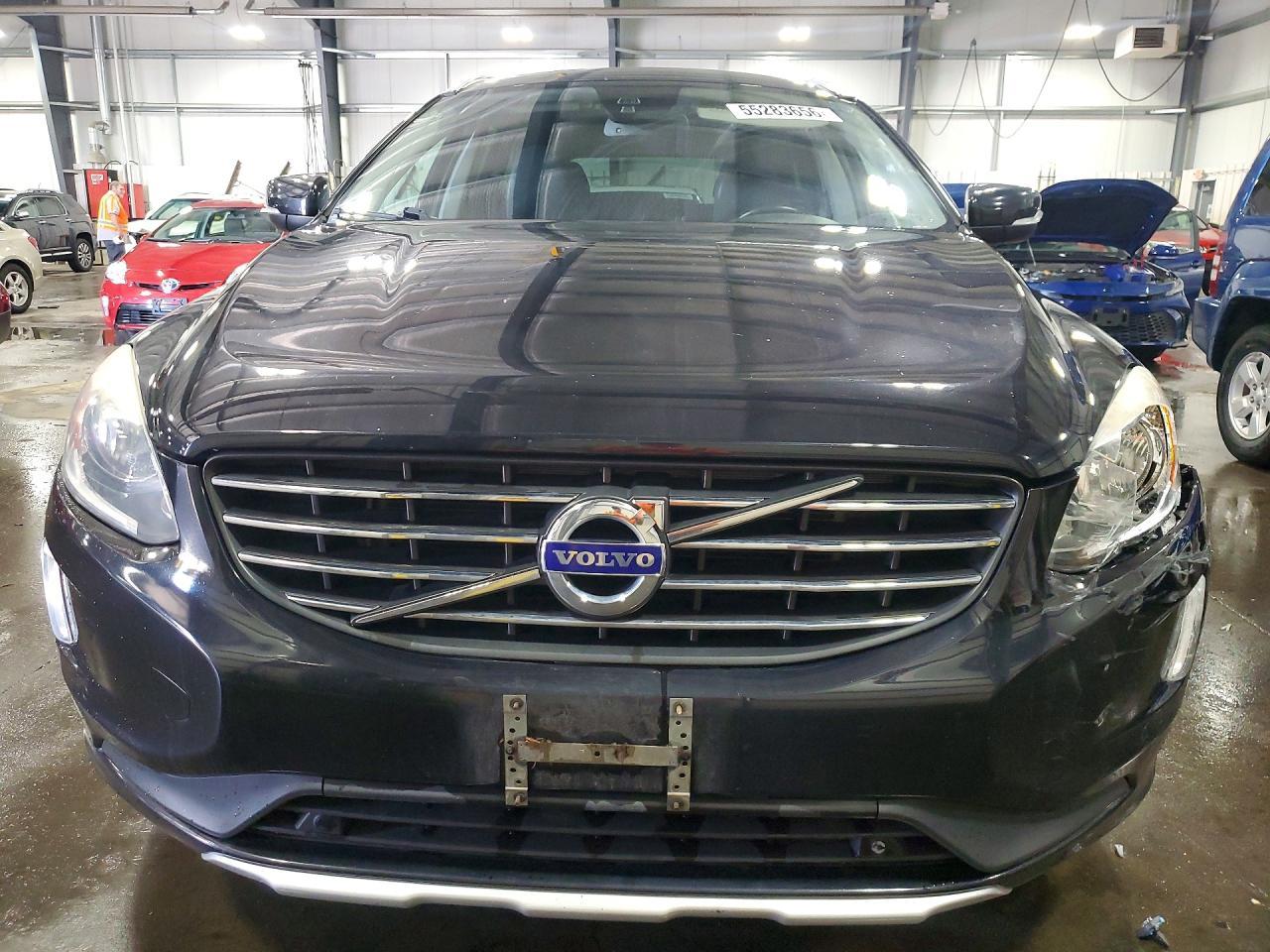 2014 VOLVO XC60