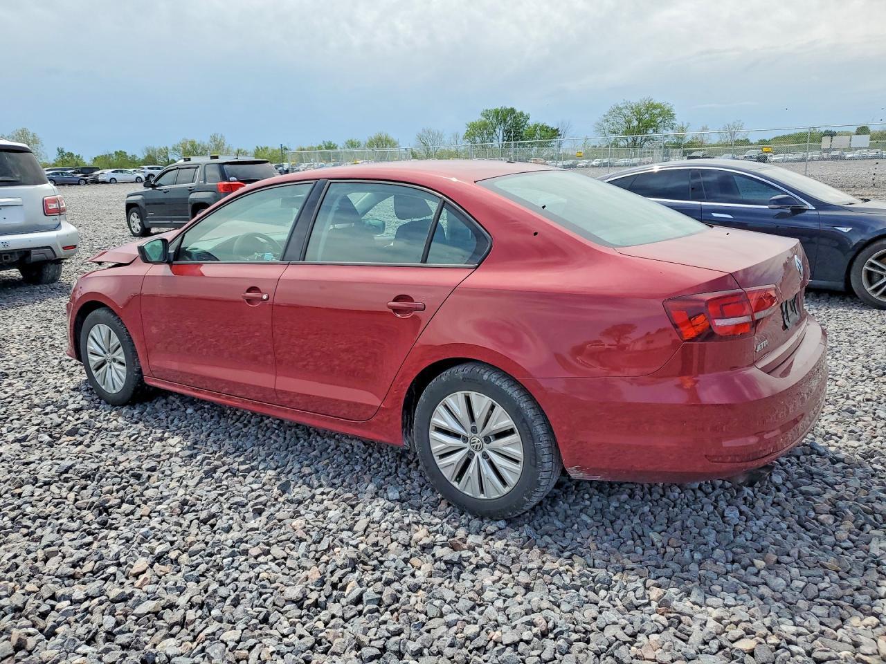 2016 VOLKSWAGEN JETTA