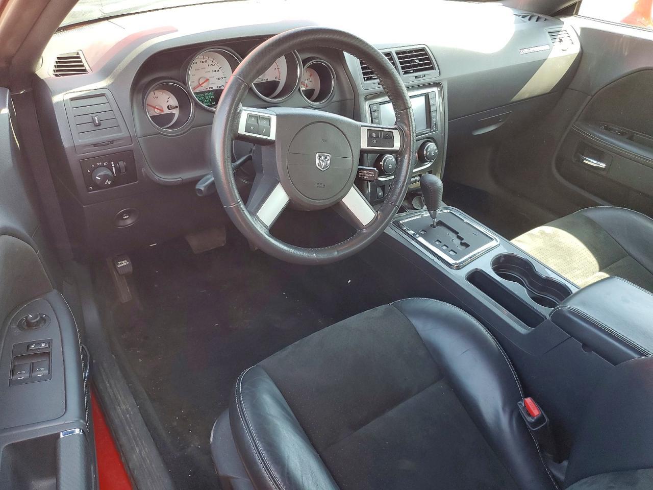 2010 DODGE Challenger