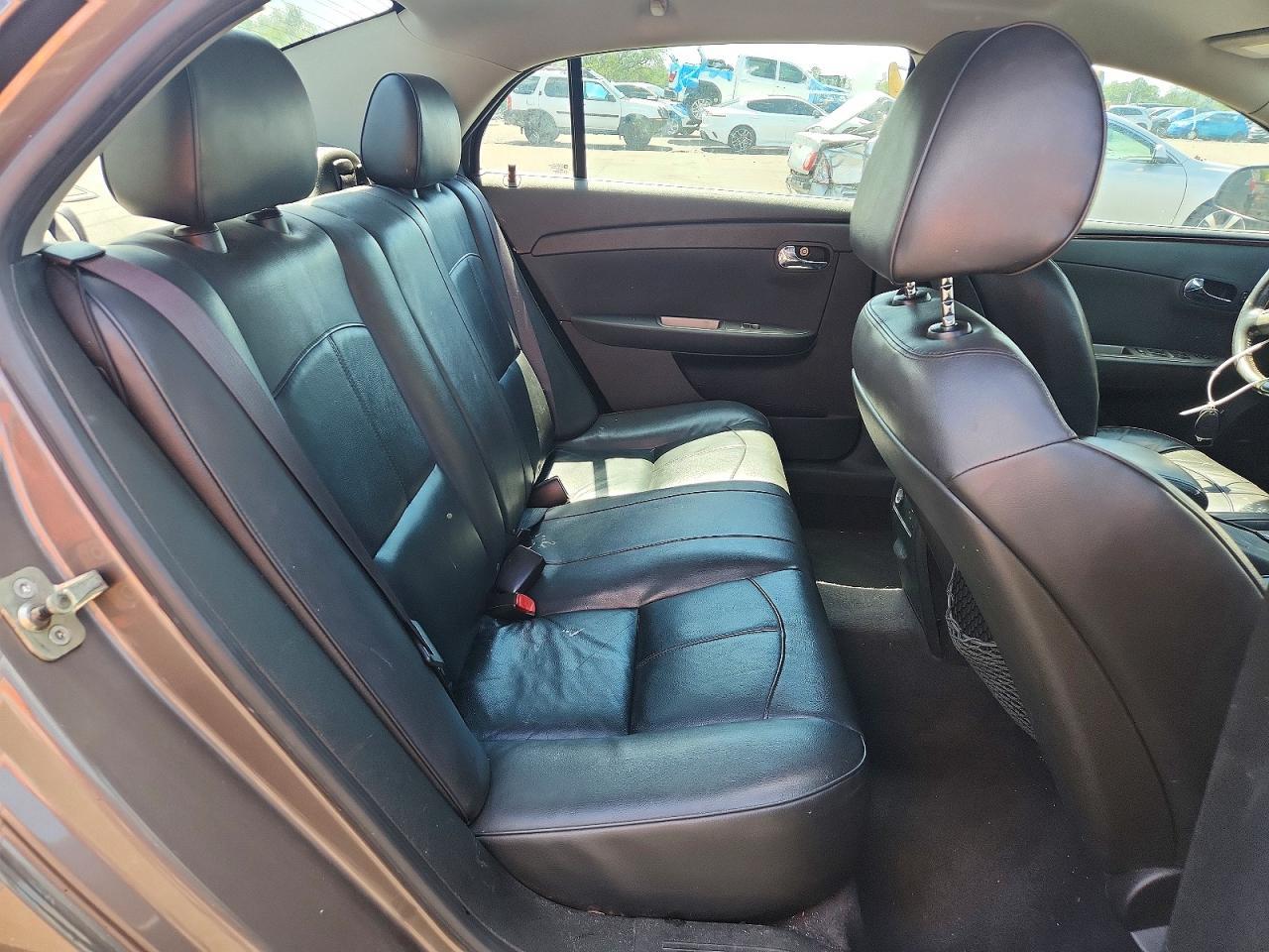 2011 CHEVROLET MALIBU