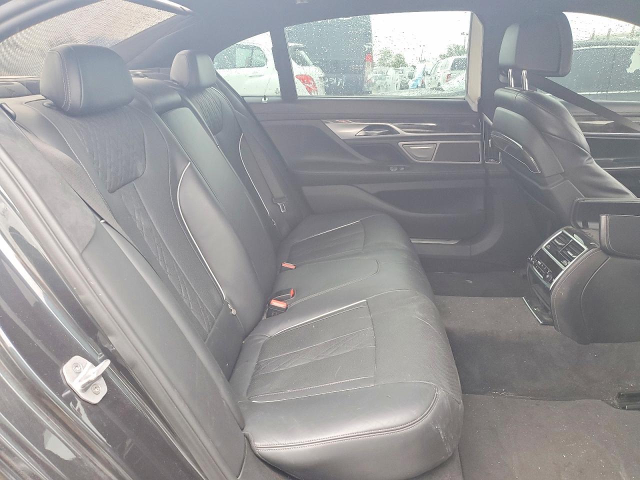 2017 BMW 7 series