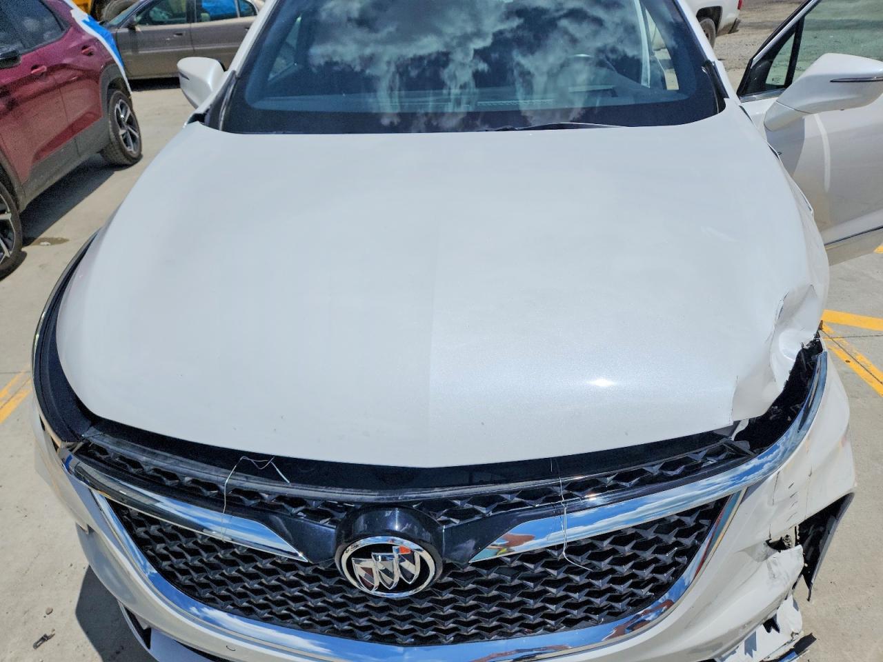 2024 BUICK ENCLAVE AVENIR