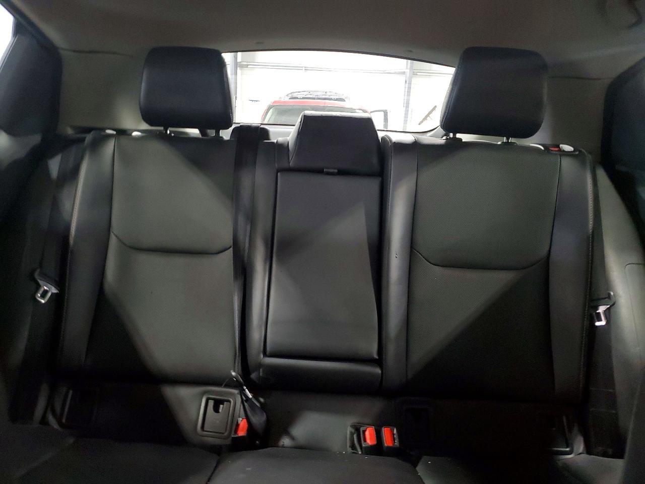 2025 TOYOTA PRIUS