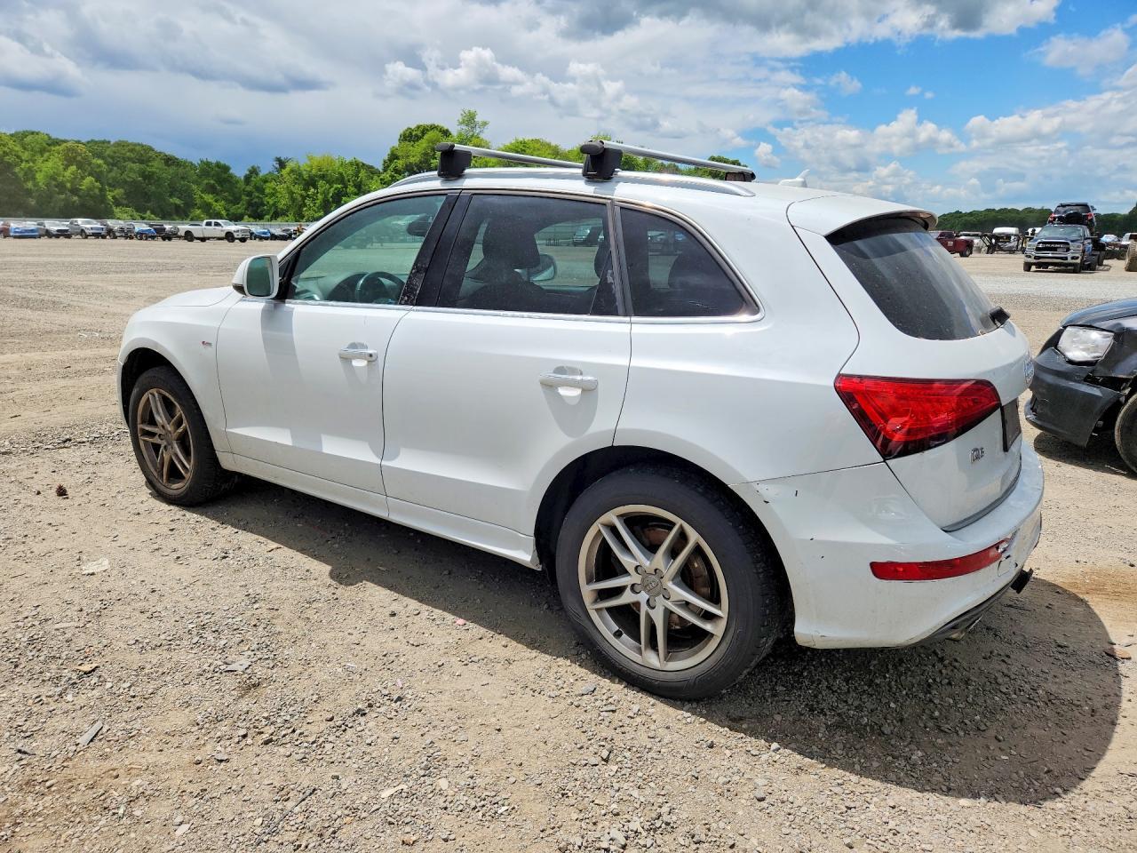 2016 AUDI Q5