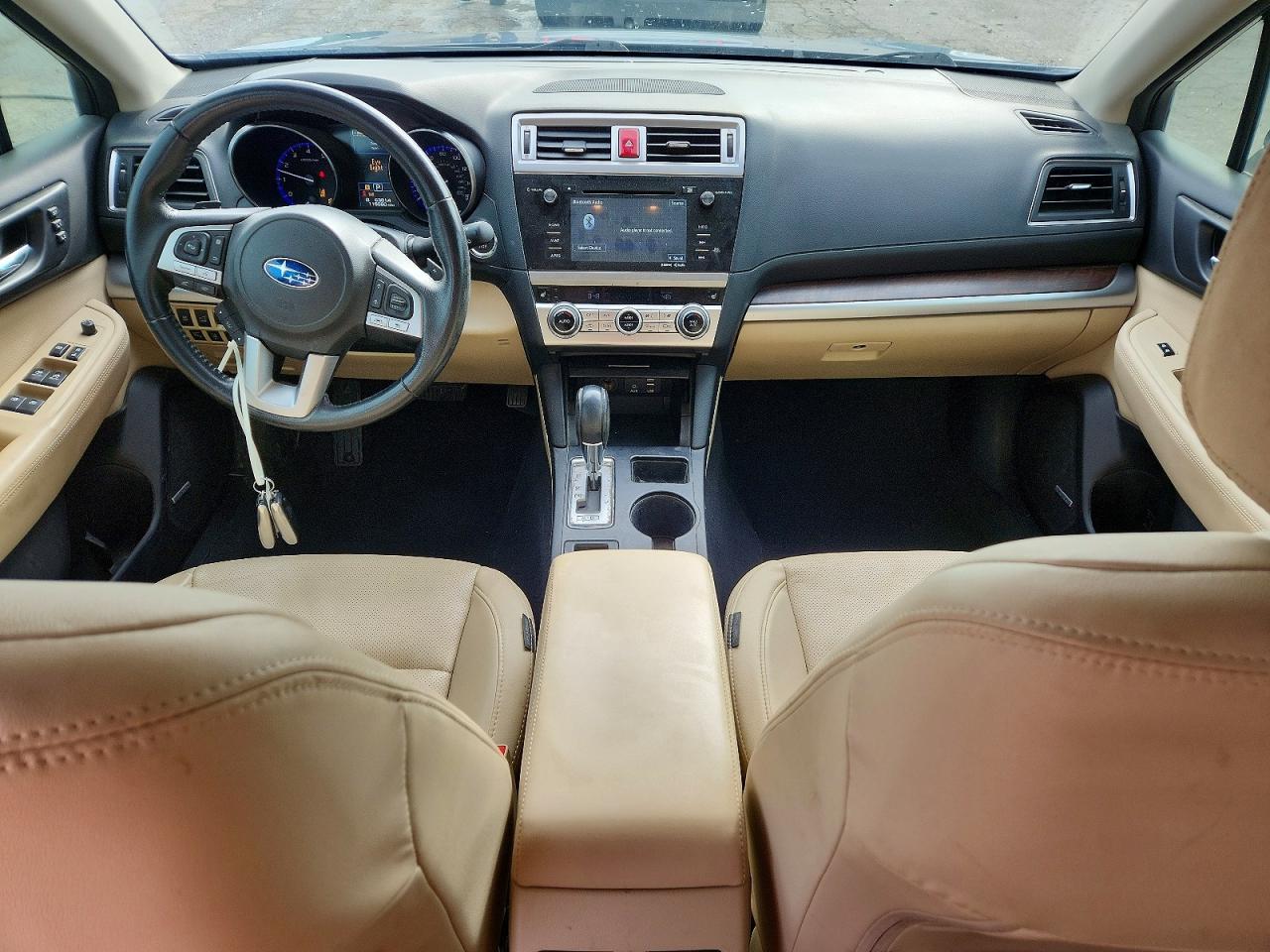 2017 SUBARU Outback