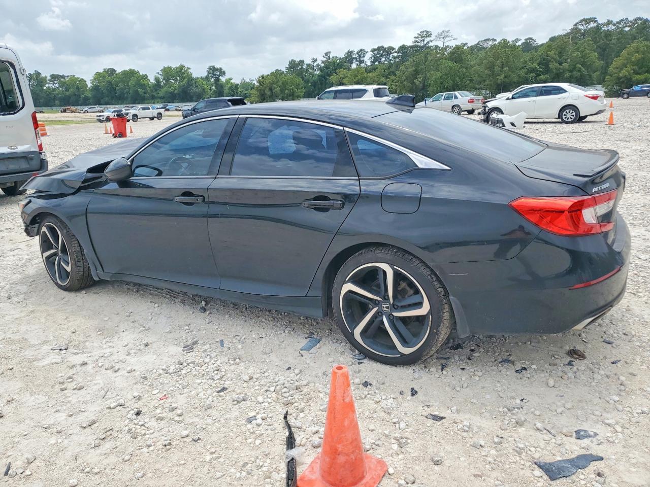 2019 HONDA ACCORD