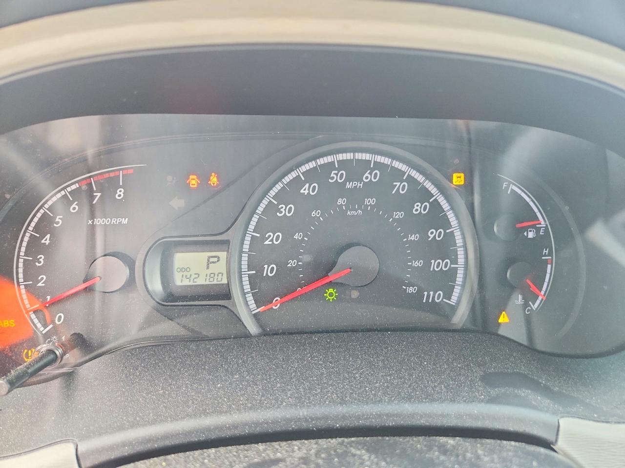 2014 TOYOTA SIENNA