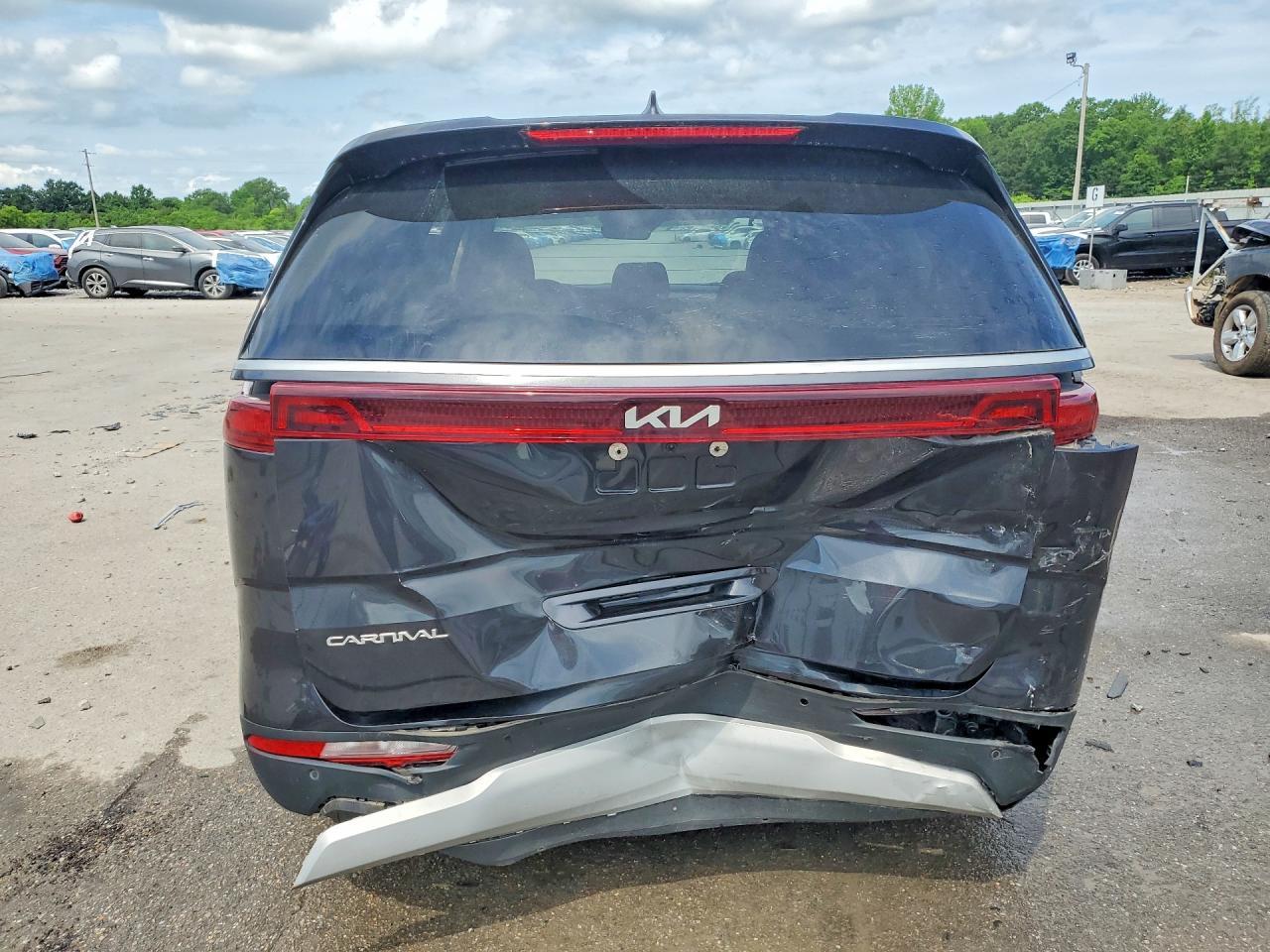2023 KIA Carnival