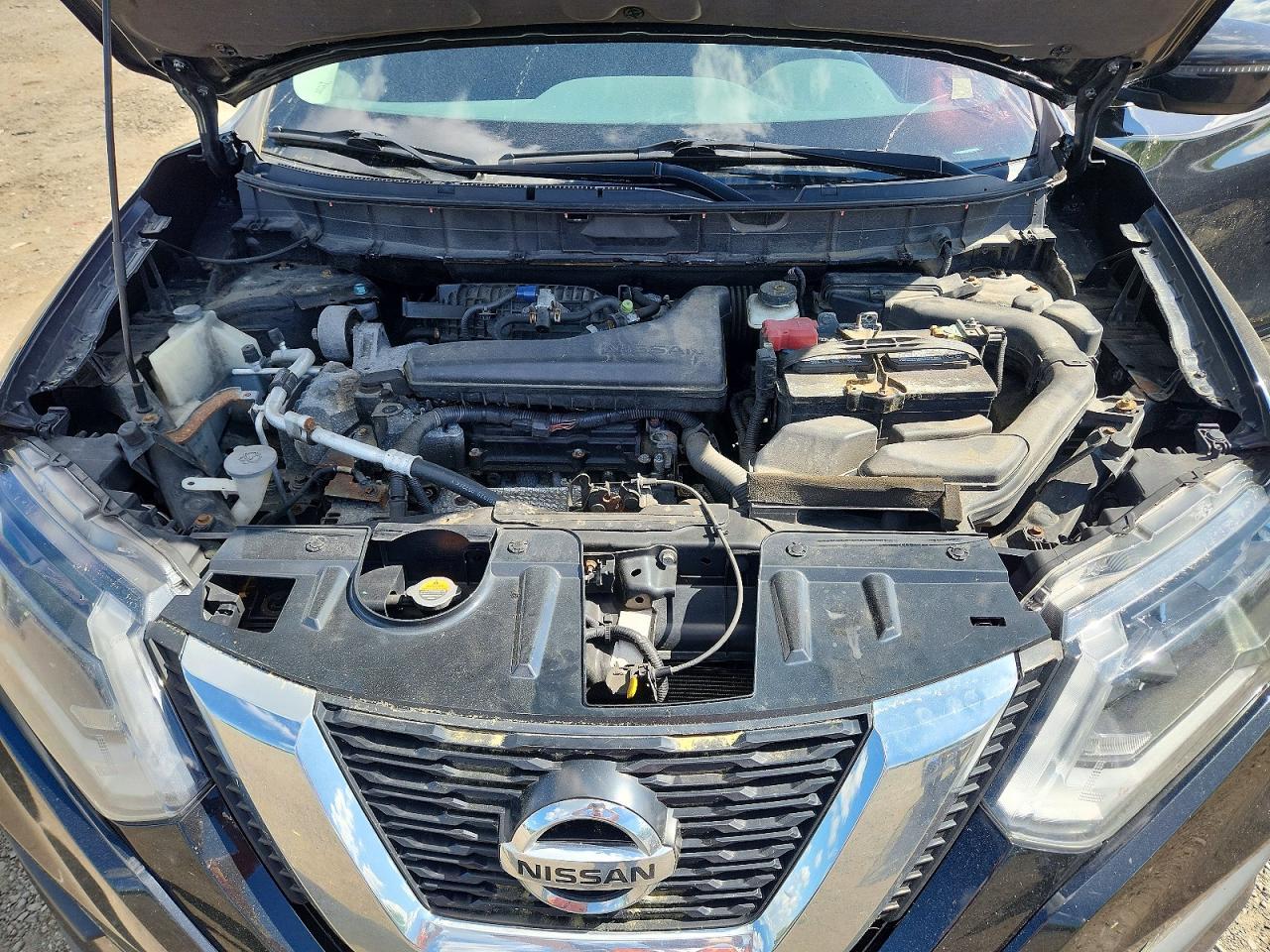 2017 NISSAN ROGUE