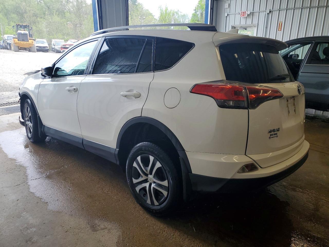 2016 TOYOTA RAV4