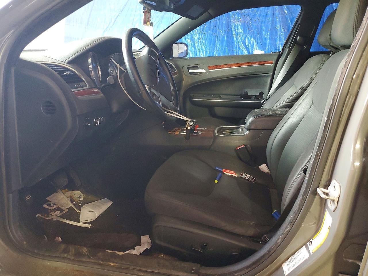 2012 CHRYSLER 300