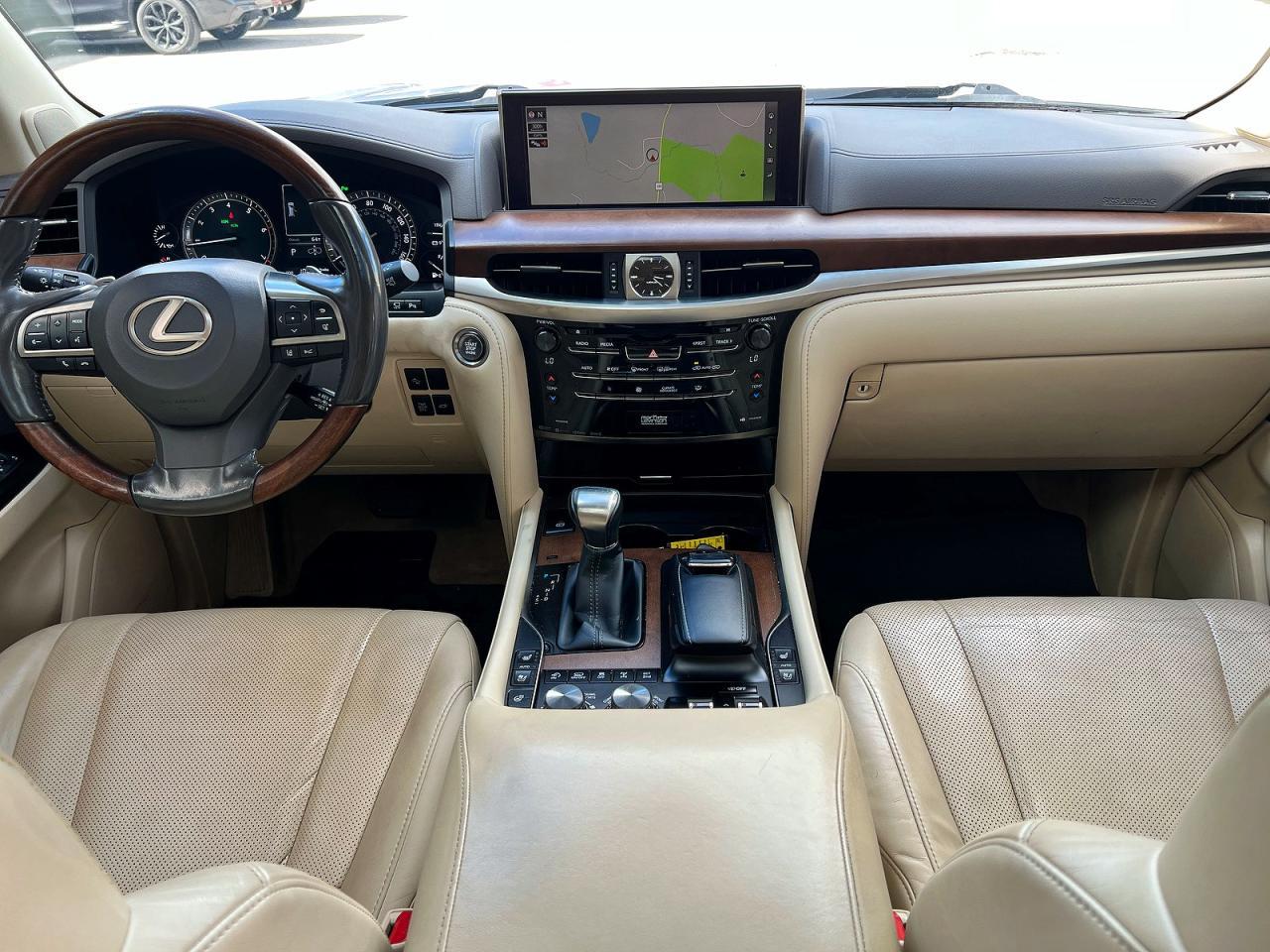 2019 LEXUS LX 570