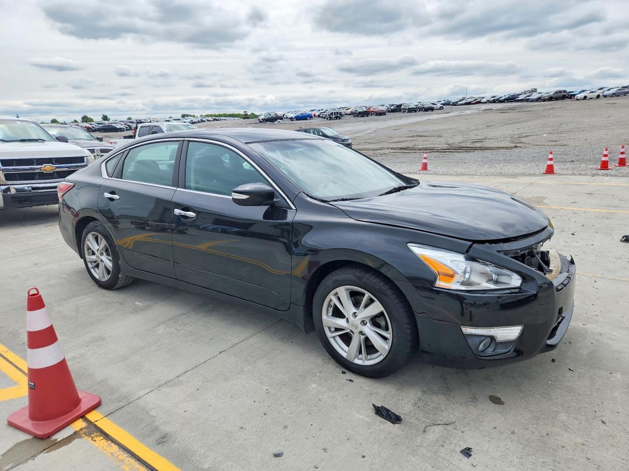 2015 NISSAN ALTIMA