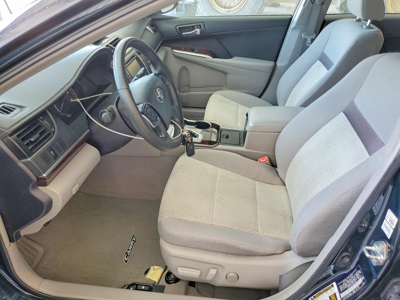 2014 TOYOTA CAMRY
