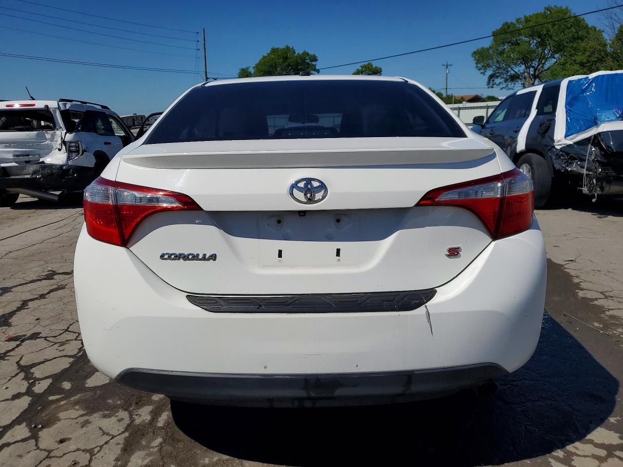 2016 TOYOTA COROLLA