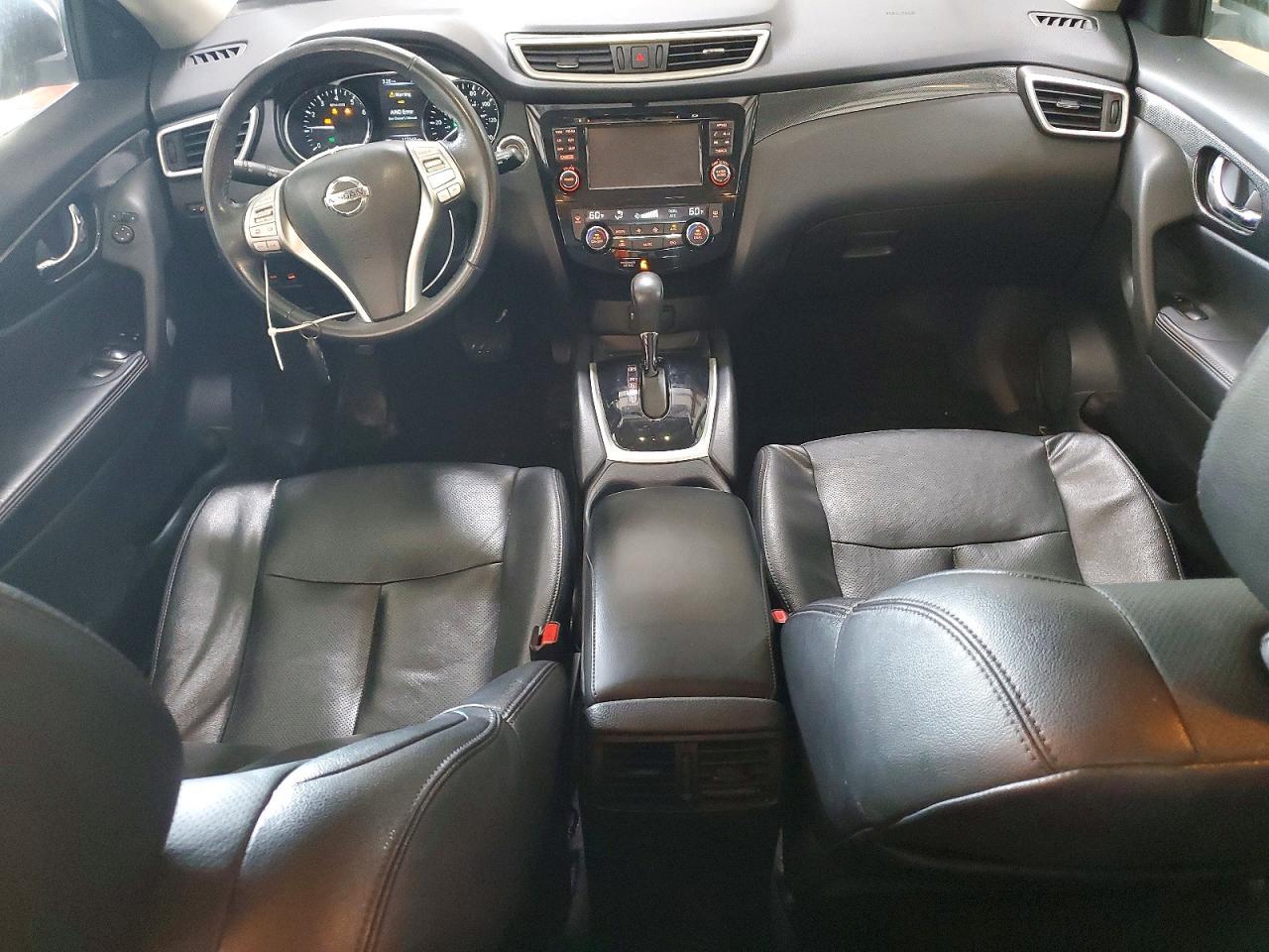 2016 NISSAN ROGUE