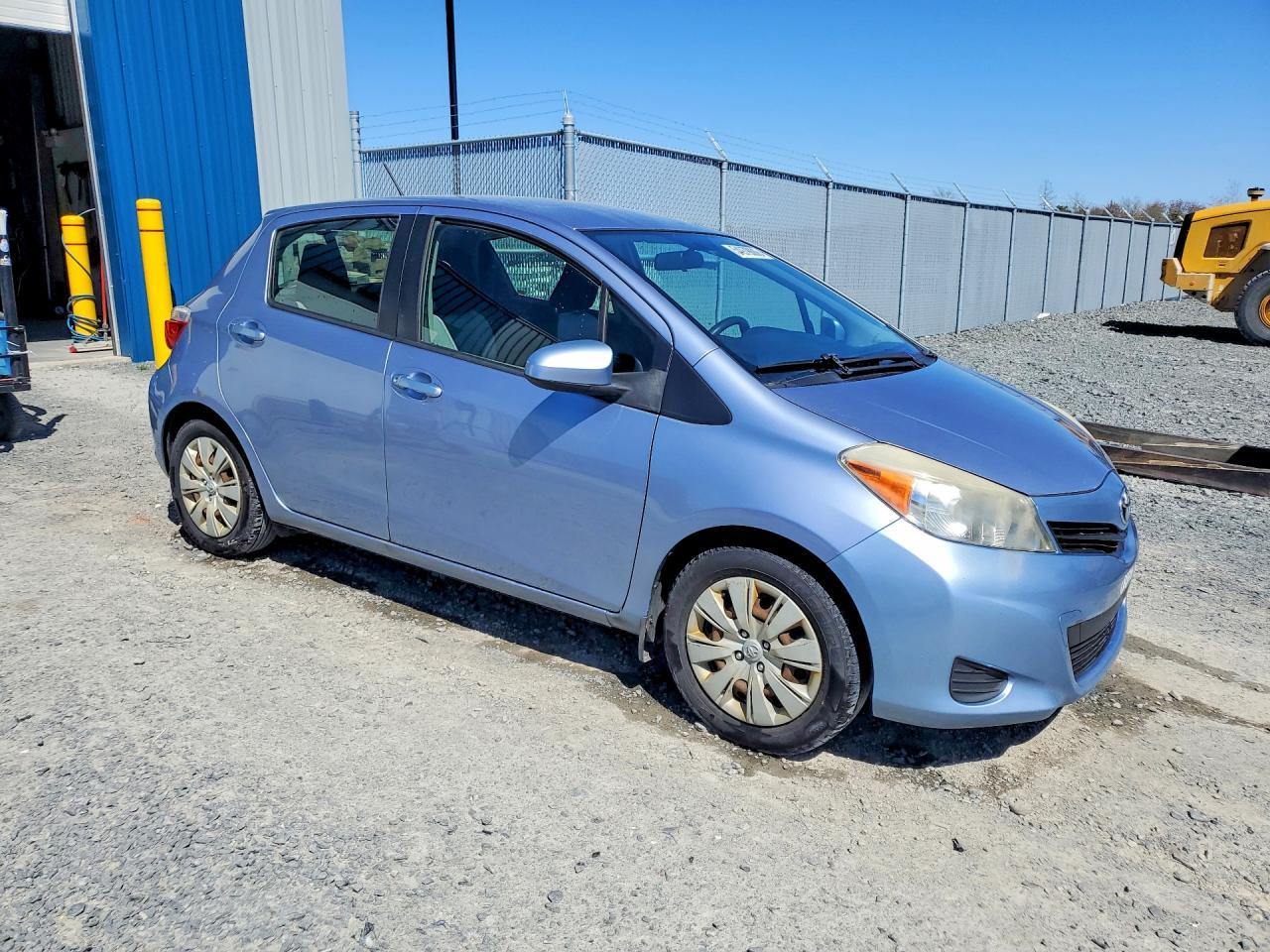 2012 TOYOTA YARIS