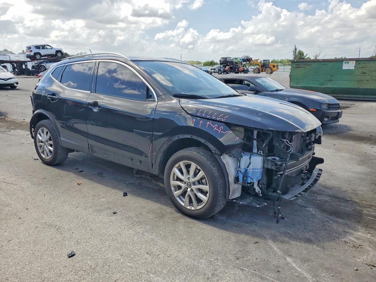 2021 NISSAN Rogue Sport