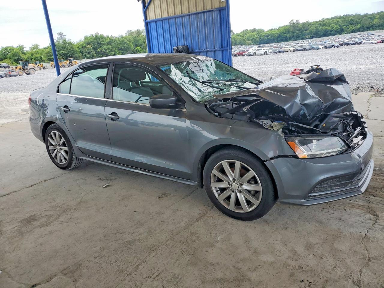 2017 VOLKSWAGEN JETTA