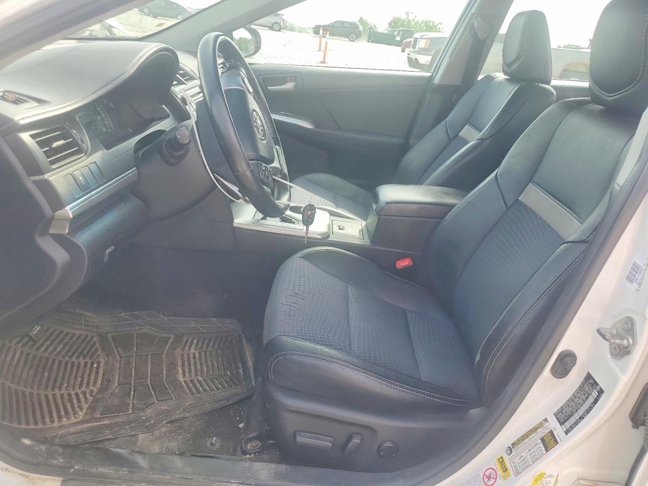 2013 TOYOTA CAMRY