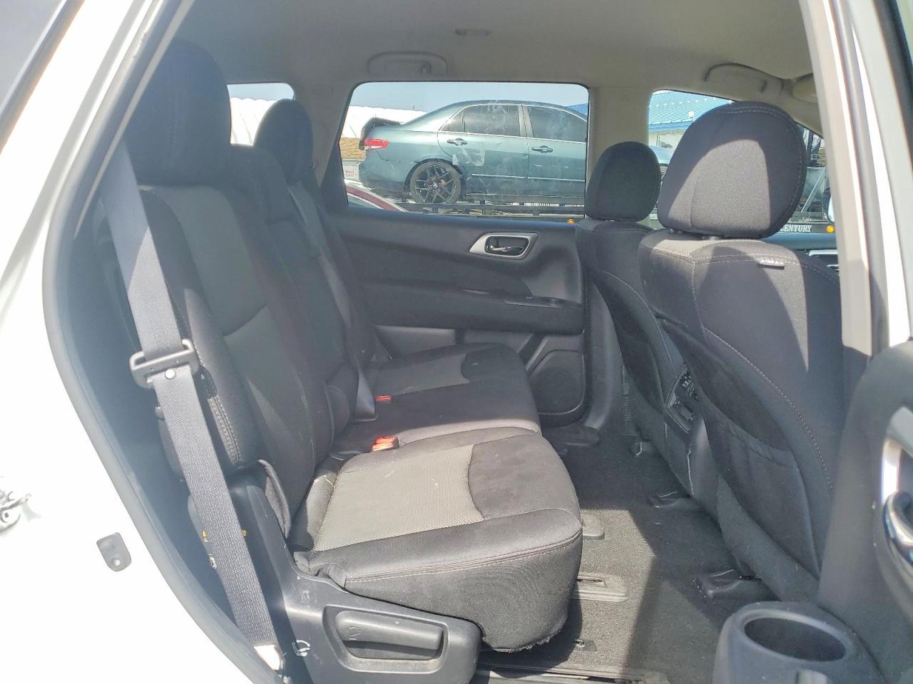 2017 NISSAN PATHFINDER