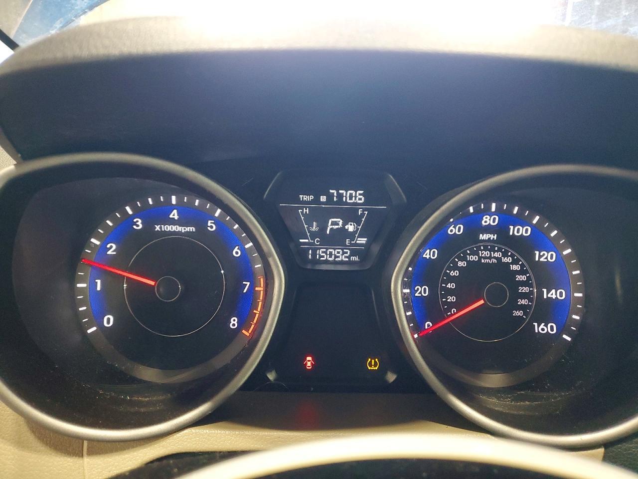 2016 HYUNDAI ELANTRA