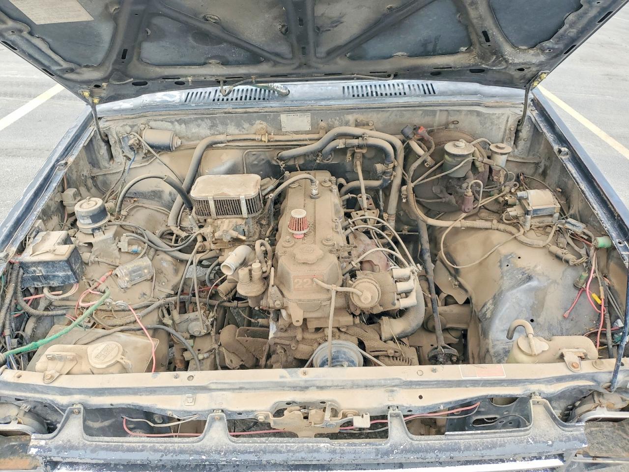 1988 TOYOTA Pickup