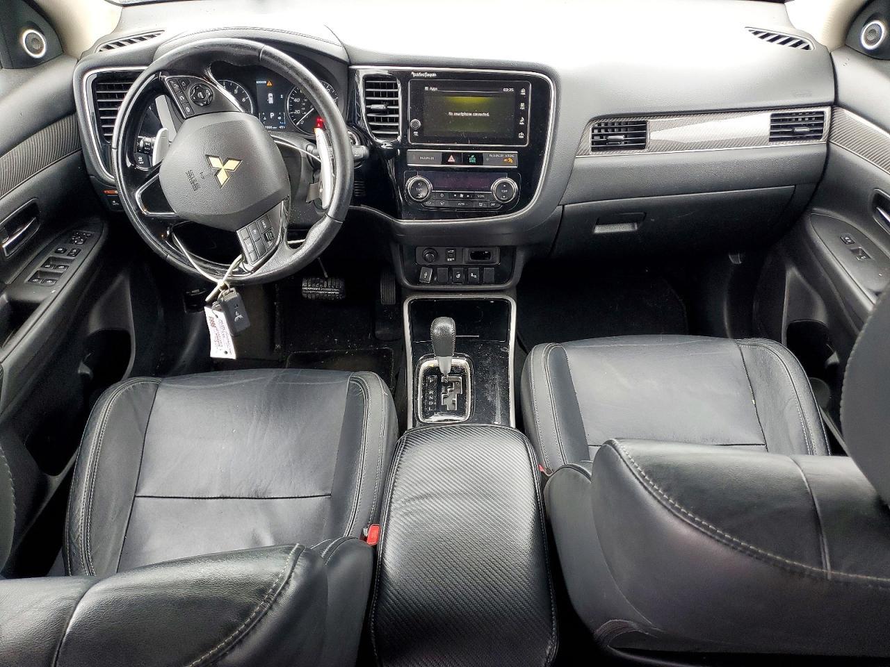 2019 MITSUBISHI outlander